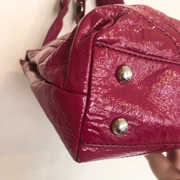 The Sak fuchsia patent leather handbag - Picture 4 of 14